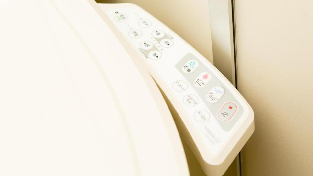 Toyoko Inn Shin-Osaka Higashi-Mikuni Ekimae Экстерьер фото
